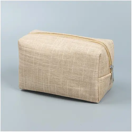 branded-logo-rubber-patch-on-gray-bag-sample