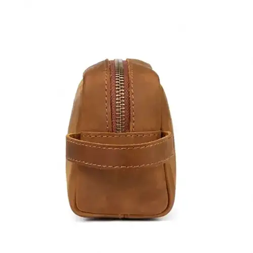full-grain-leather-grooming-pouch-for-high-end-boutiques