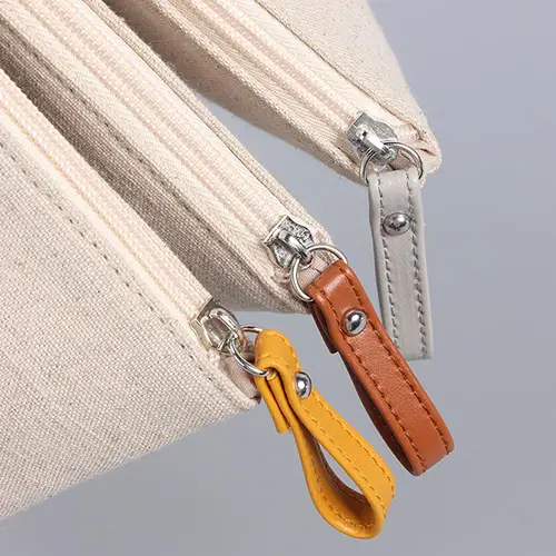 natural-canvas-makeup-bag-with-leather-base-front