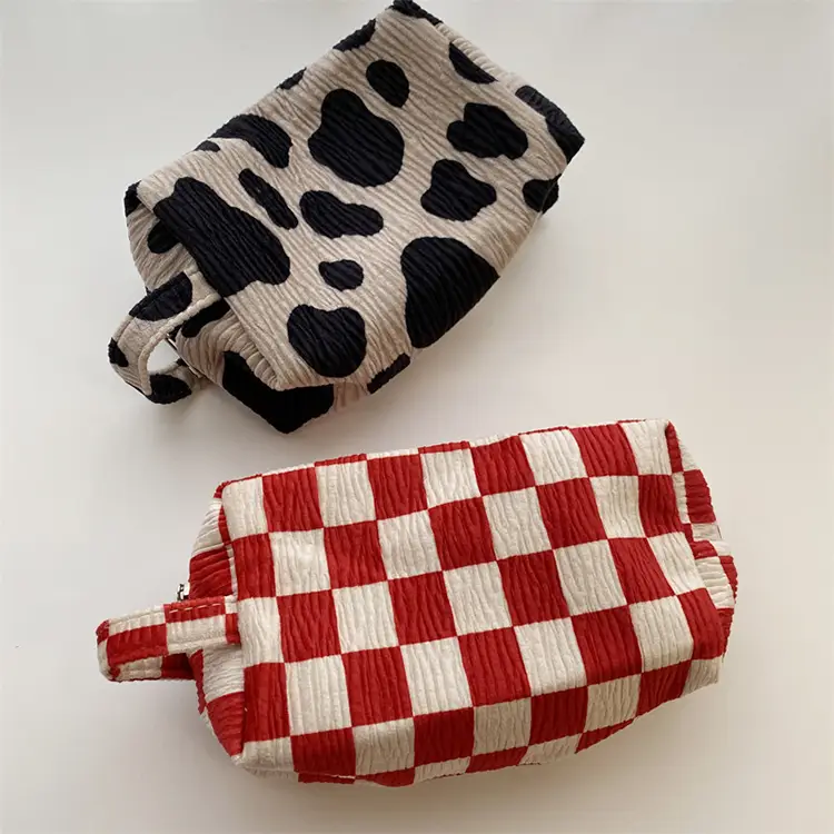 bearky-factory-manufacturing-strength-wholesale-makeup-bags