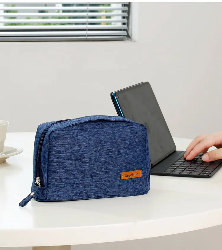 business-travel-organizer-bag-laptop-desk-setup business-travel-organizer-bag-laptop-desk-setup