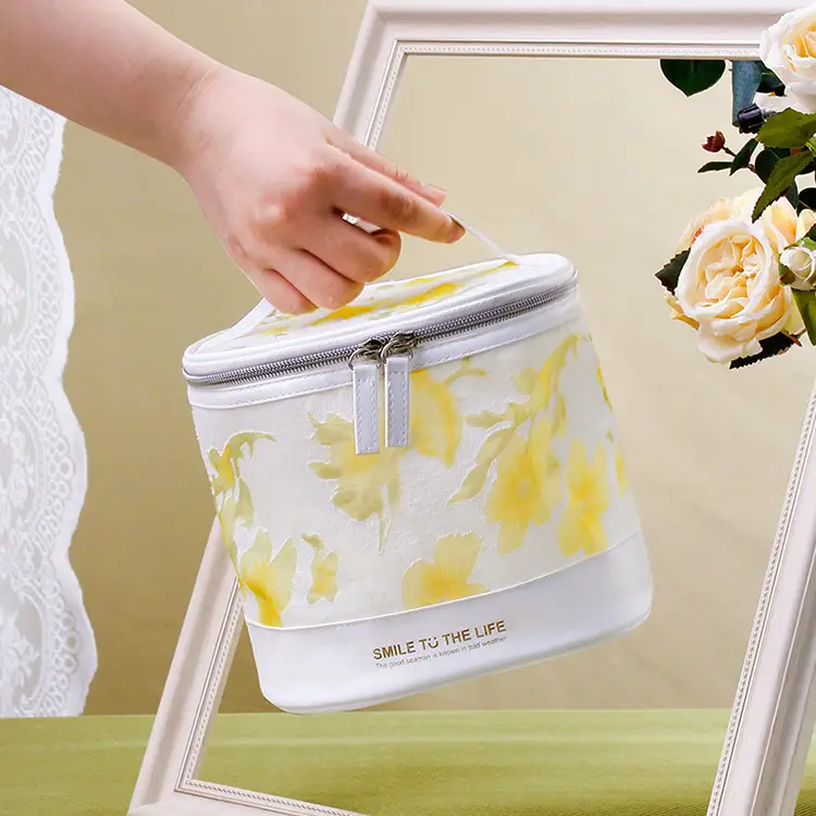 cosmetic-bag-contract-manufacturing-supplier cosmetic-bag-contract-manufacturing-supplier