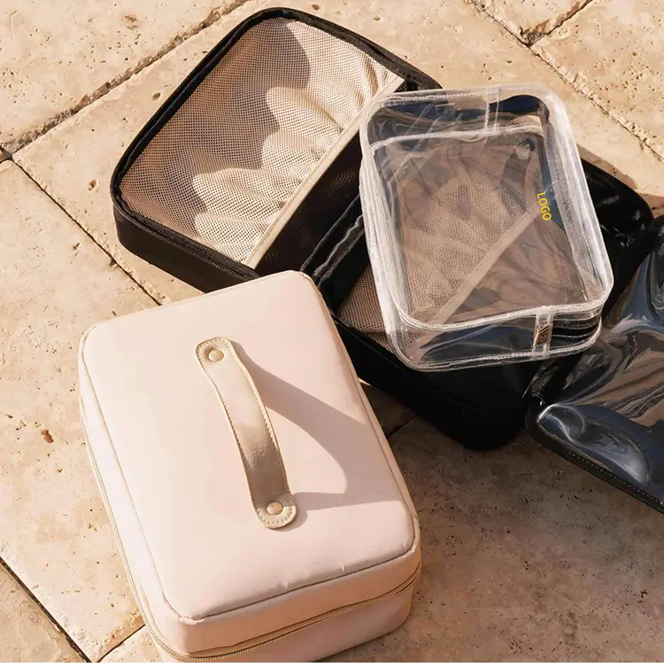 hanging-toiletry-bag-hotel-travel-use hanging-toiletry-bag-hotel-travel-use