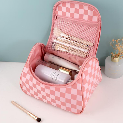 Checkered Pattern Cosmetic Bag – Spacious Portable Travel Makeup Organizer