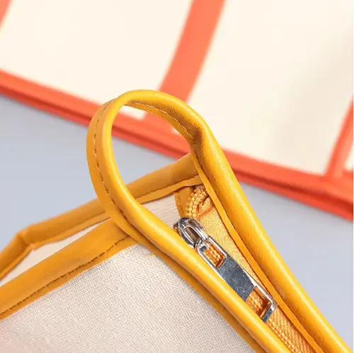 2026 Newest Professional Print Fashion Wholesale Canvas Cosmetic Bag 