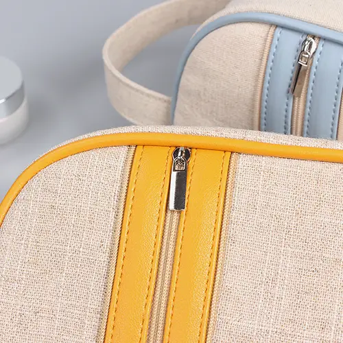 Custom Woven Makeup Organizer for Beauty & Travel Brands