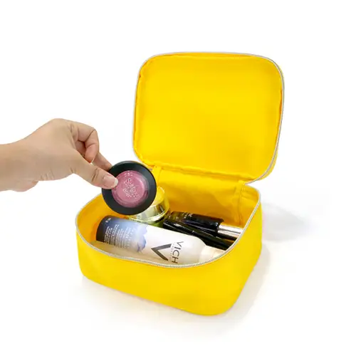 Private Label Nylon Cosmetic Bag for Travel & Beauty Brands
