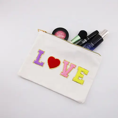 Custom Cosmetic Pouch Manufacturer for Beauty & Retail Brands