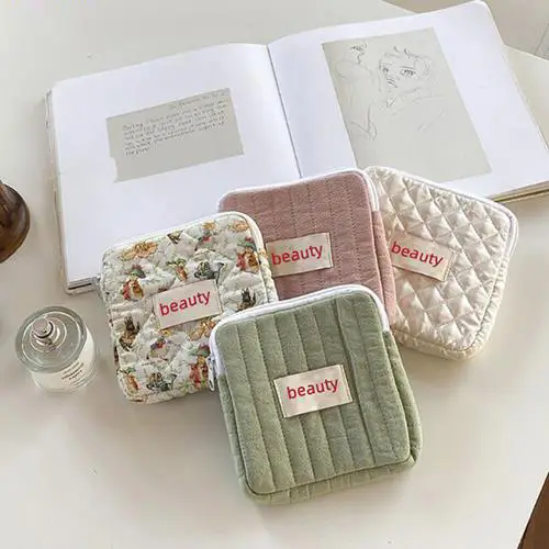 Wholesale Quilted Cosmetic Pouch Set | Pastel Makeup Bags with Soft Fabric & Elegant Design for Beauty Brands & Retailers
