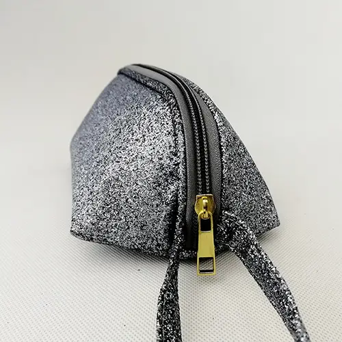 Wholesale Premium Durable Zipper Jewelry Travel Make Up Brush Bag Hanging Dopp Kit