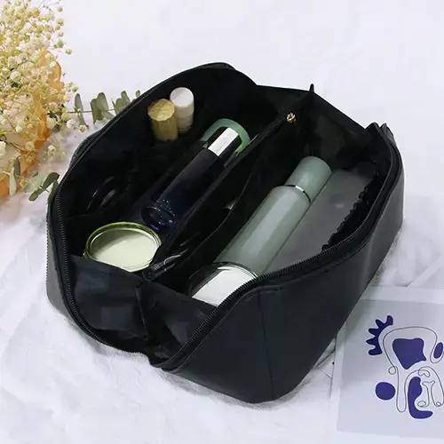 BEARKY Professional Waterproof Travel Makeup Bag Manufacturer