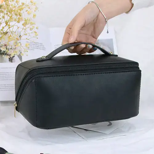 BEARKY Professional Waterproof Travel Makeup Bag Manufacturer
